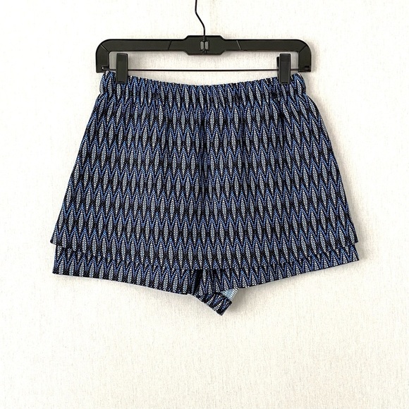 Maje Blue Loco Jacquard Sleeveless Top and Shorts 2 Pieces Set - Picture 8 of 16